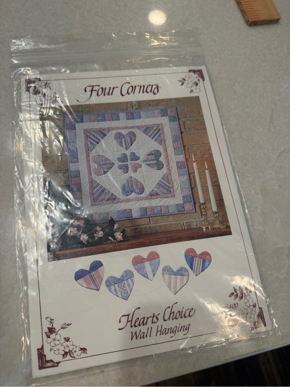 Four Corners Hearts Choice Wall Hanging - Lavender & Pink pattern
